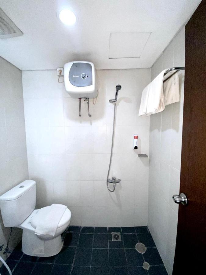 Skyland City Hotel Jatinangor Cilimus Екстериор снимка